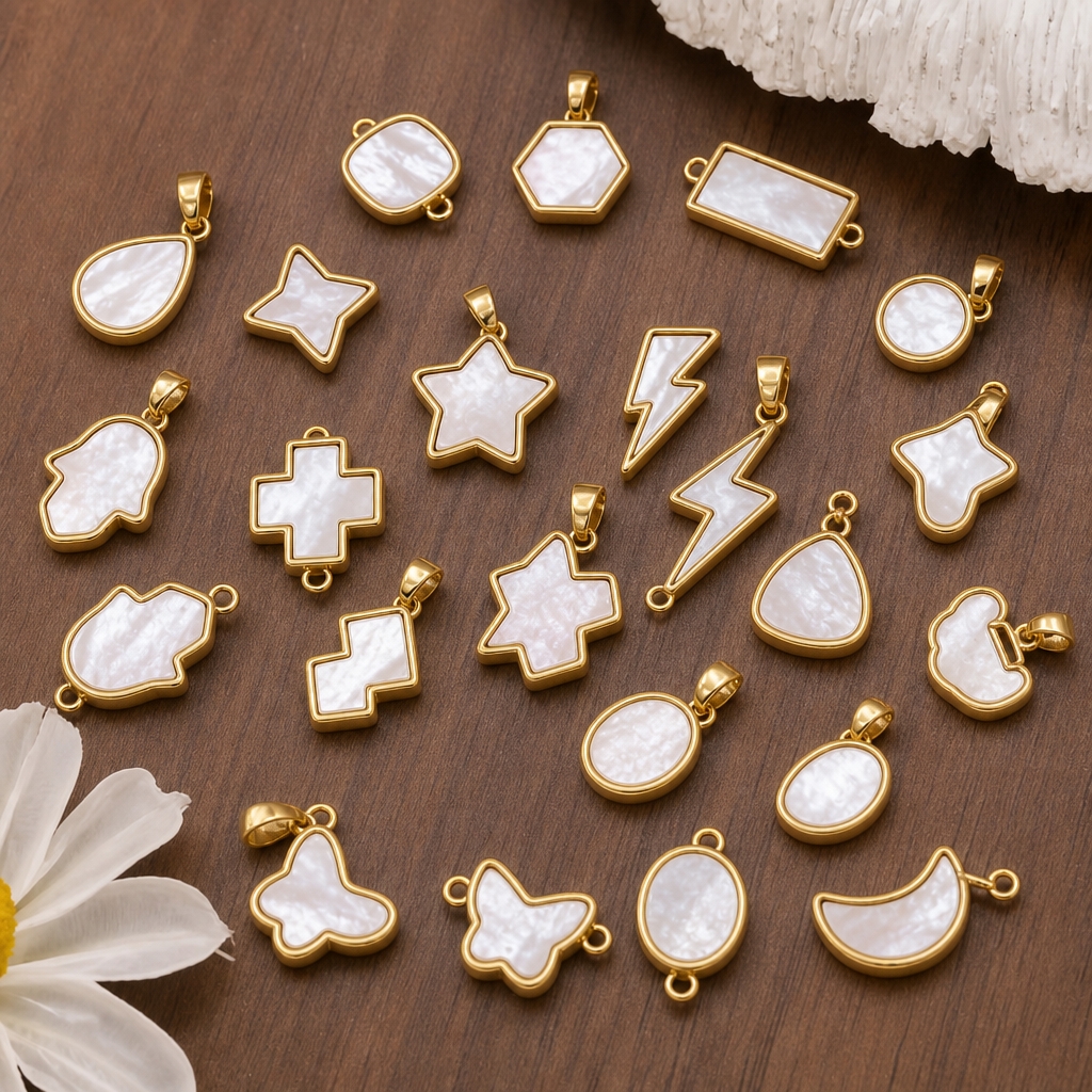 Vintage Collectibles For Sale - 2pcs 14K Gold Color Brass with