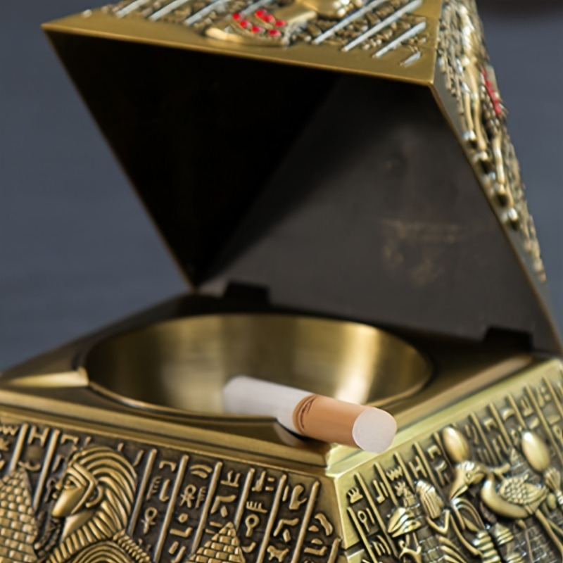 Egyptian Pharaoh Pyramid Ashtr - Vintage Collectible Ashtrays reseña y precio
