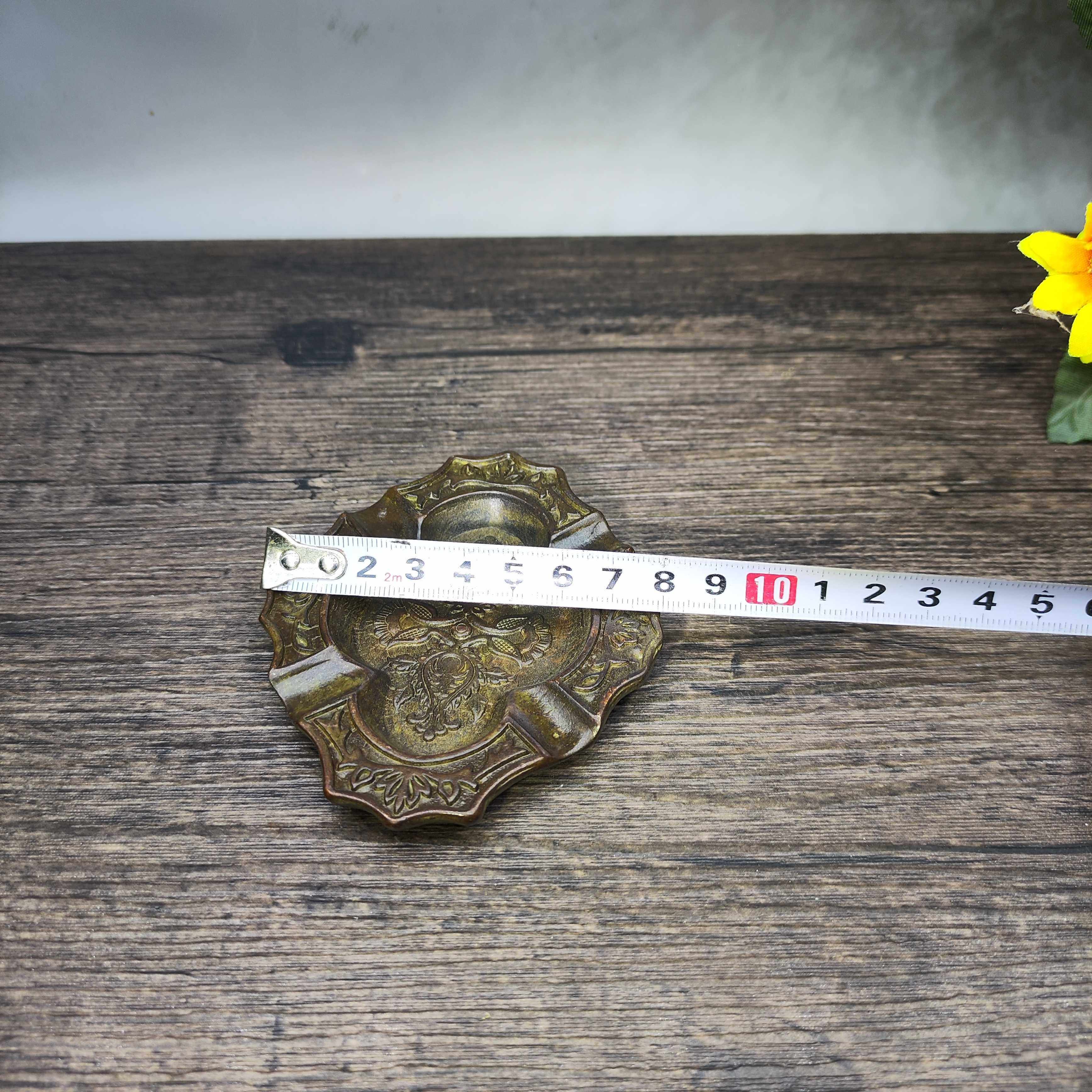 Vintage Brass Flower Rich Patt - Vintage Collectible Ashtrays reseña y precio