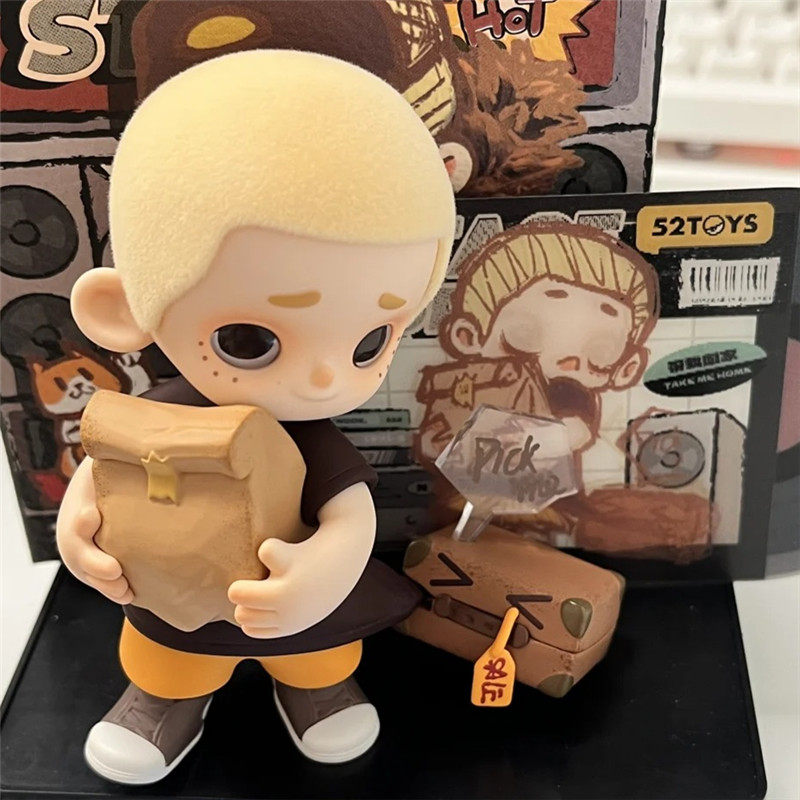 52TOYS NOOK in Vintage Store,  - Vintage Collectible Toy Store reseña y precio