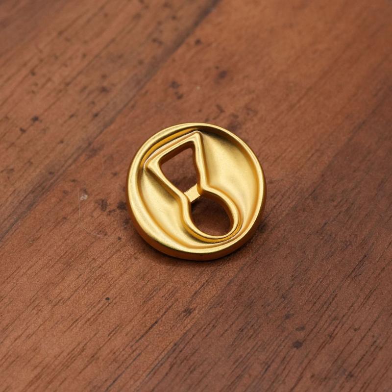 Vintage Metal Button Artistic  - Vintage Collectible Buttons reseña y precio